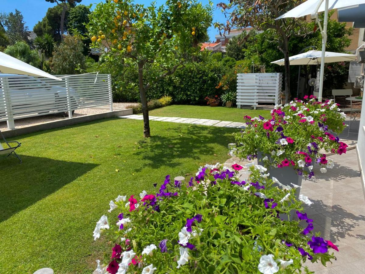 Casa Mar - B&B - Terracina Exterior foto